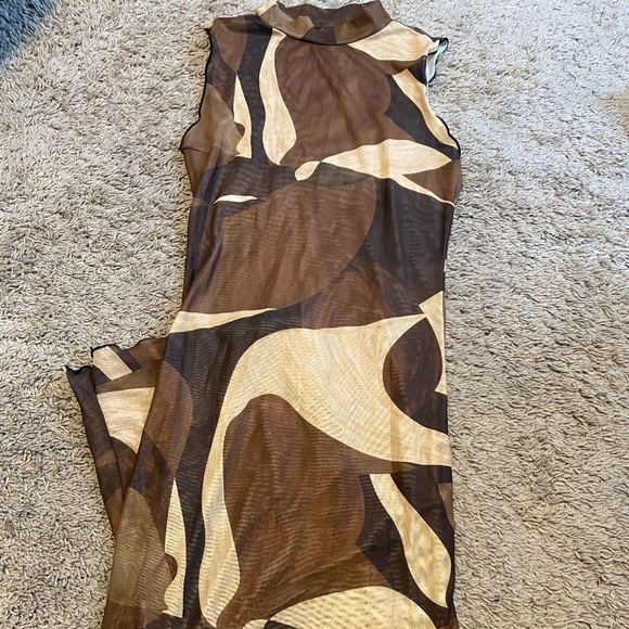 Adonis Sheer Cover Up - Multi Mocha - Picture 3 of 3